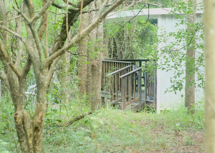 Mazuri Bush Cottages